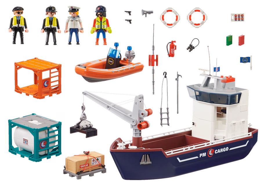 Vrachtschip met boot
