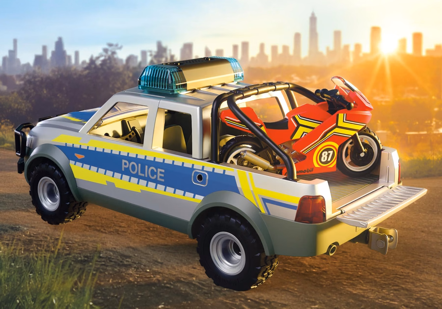 Politieachtervolging met pick-up truck